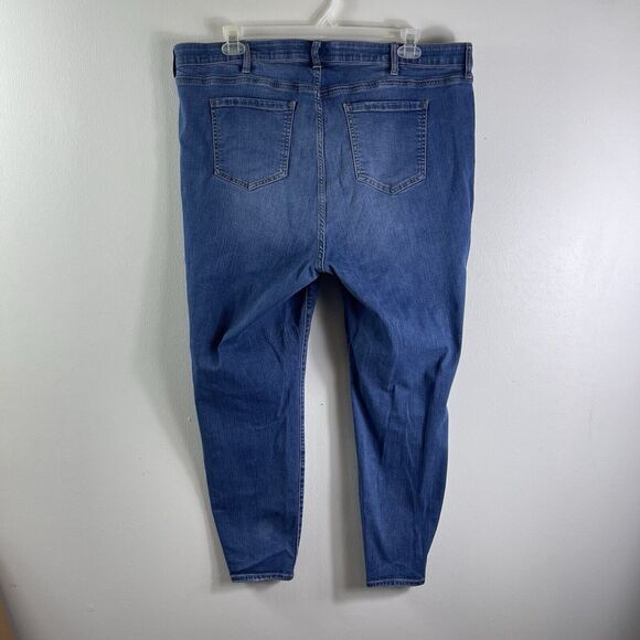 🌟3/$30🌟 Torrid Premium Sky High Rise Skinny Stretch Distressed Jeans 24R - Picture 8 of 15